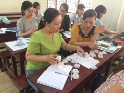 Giáo viên trường Tiểu học Bùi Quốc Khánh tham gia tập huấn trải nghiệm sáng tạo